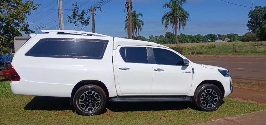 Veículo adaptado para transporte funerário